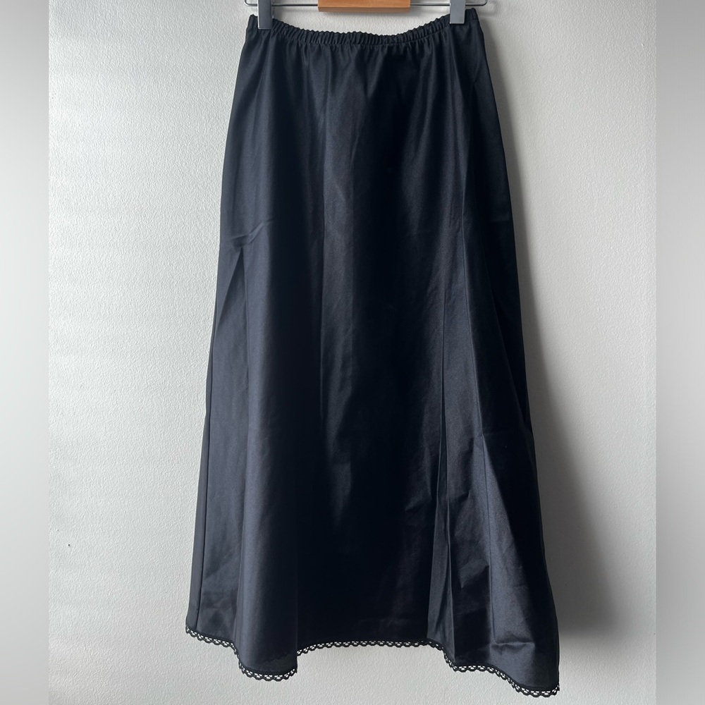 Vintage Hanro Black Slip Skirt - made in Switzerland
